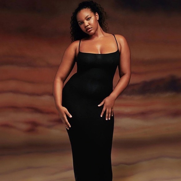 SKIMS Soft Lounge Long Slip Dress - Picture 3 of 6